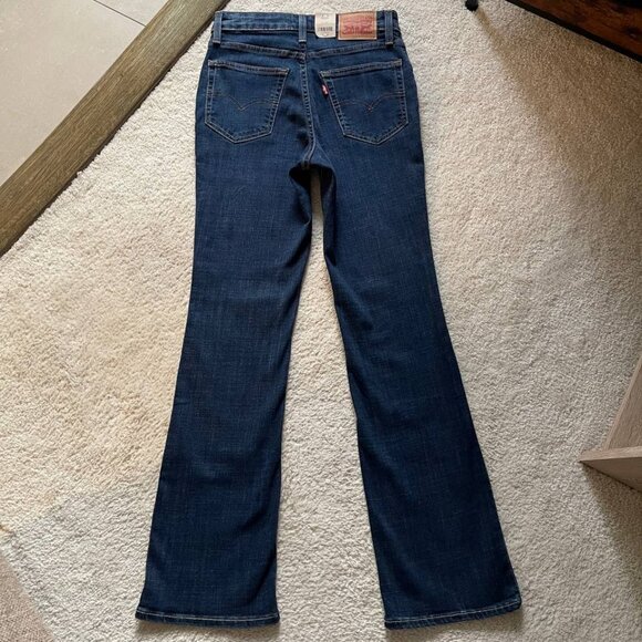 NWT Levi's 725 High Rise Bootcut Women Jeans Size 27/30 - Picture 6 of 11